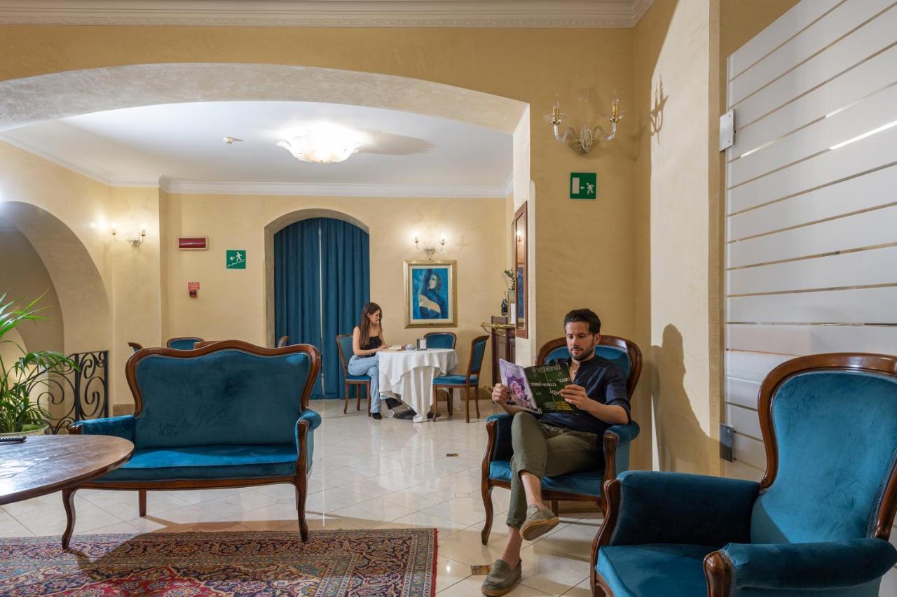 Hotel Centrale Spa & Relax Алькамо Екстер'єр фото